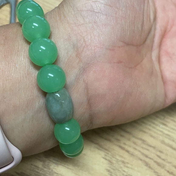 Jade bracelet - Picture 4 of 4